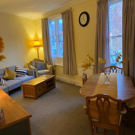 Whitchurch Shropshire Town Duplex Flat 외부 사진